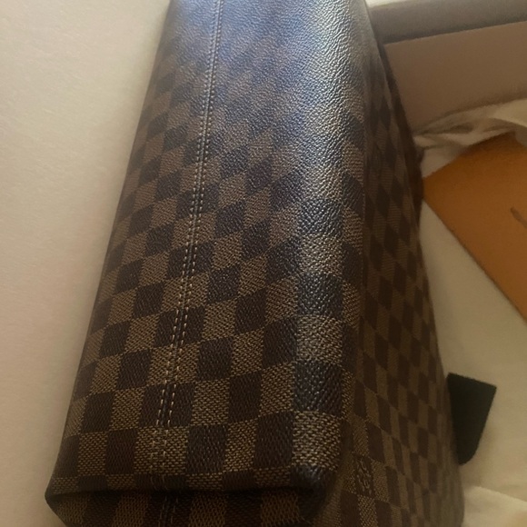 Louis Vuitton Graceful MM w/ Orange Gift Box - Picture 4 of 9